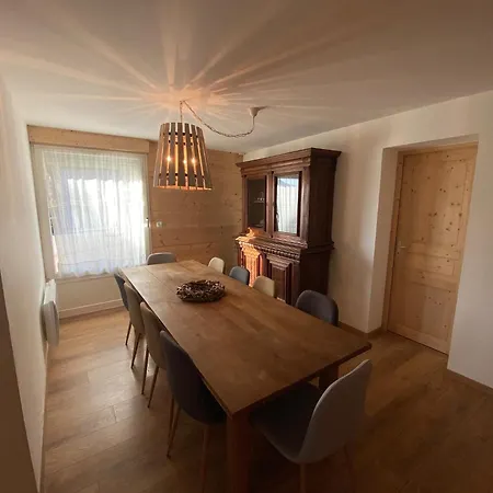 4 Pieds Aux Pistes Apartamento *