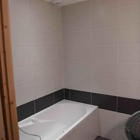 4 Pieds Aux Pistes Apartamento *